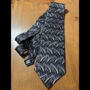 Men’s silk tie